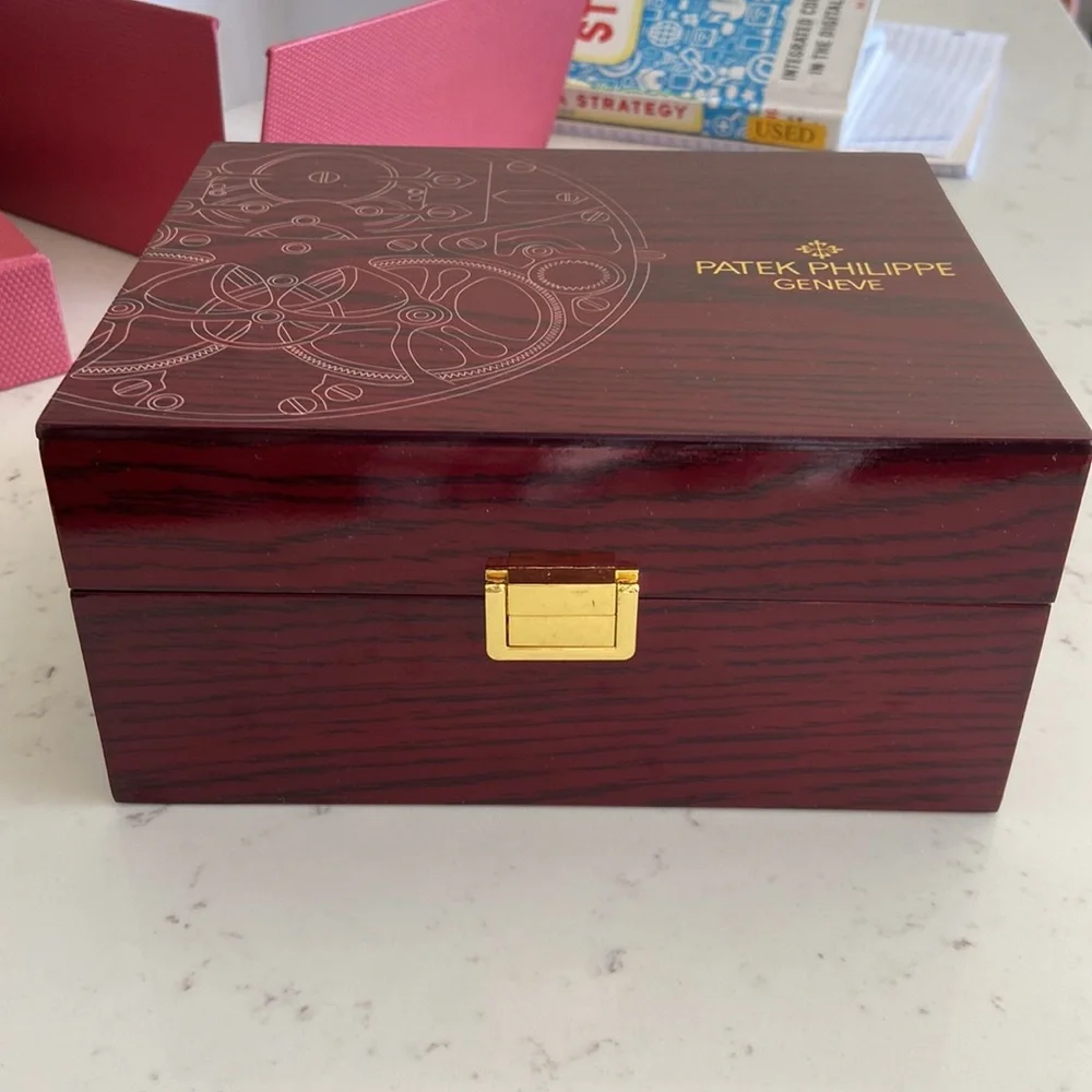 Watch box - Picture 2 of 5